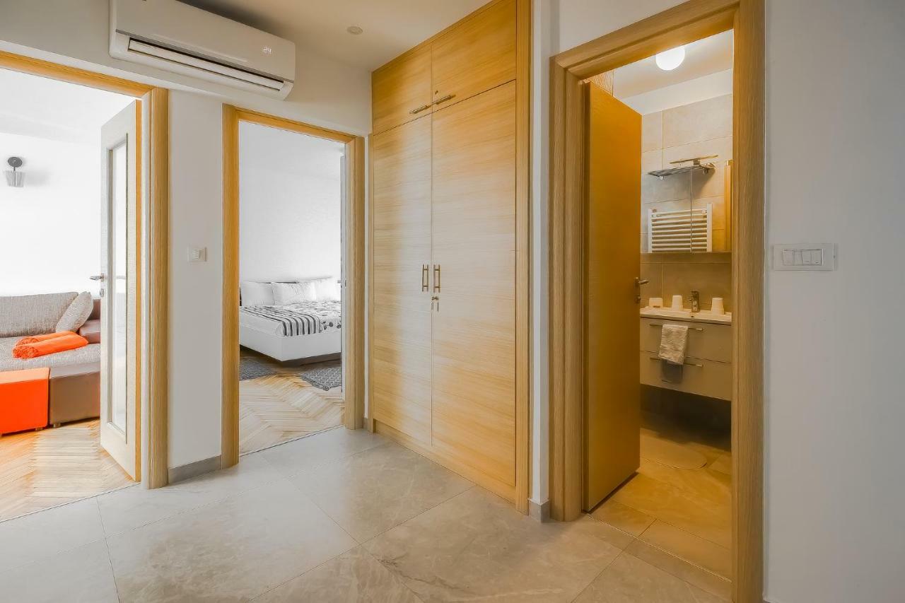 Saten Suite Apartment Near The Beach ポレッチ エクステリア 写真